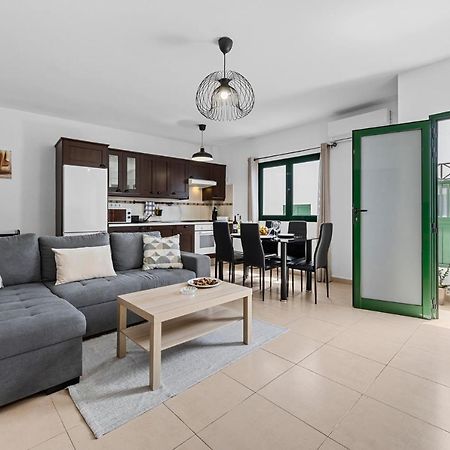 Home2Book Charming Apartment Tinajo, Wifi Ла-Санта Экстерьер фото
