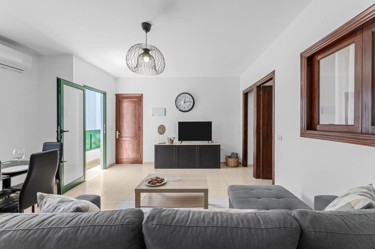 Home2Book Charming Apartment Tinajo, Wifi Ла-Санта Экстерьер фото
