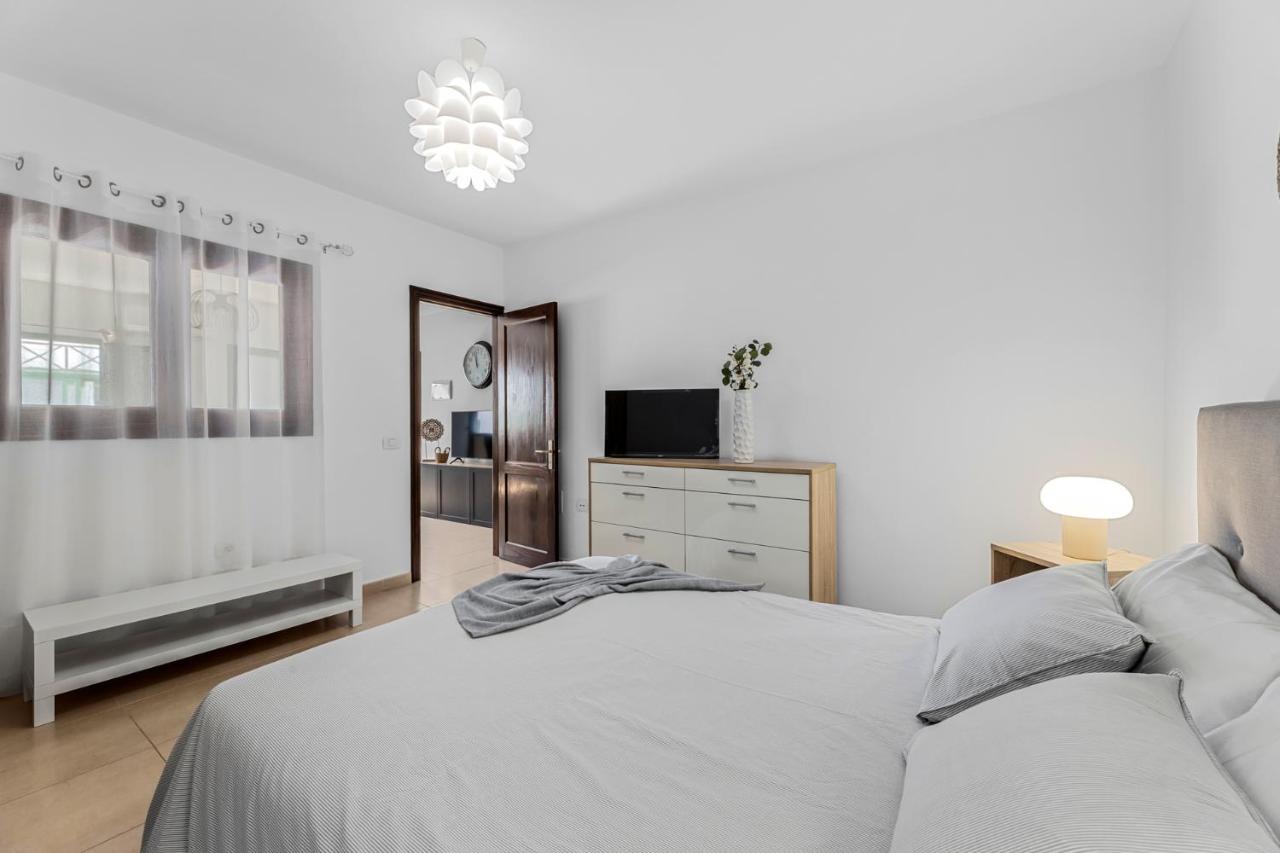 Home2Book Charming Apartment Tinajo, Wifi Ла-Санта Экстерьер фото