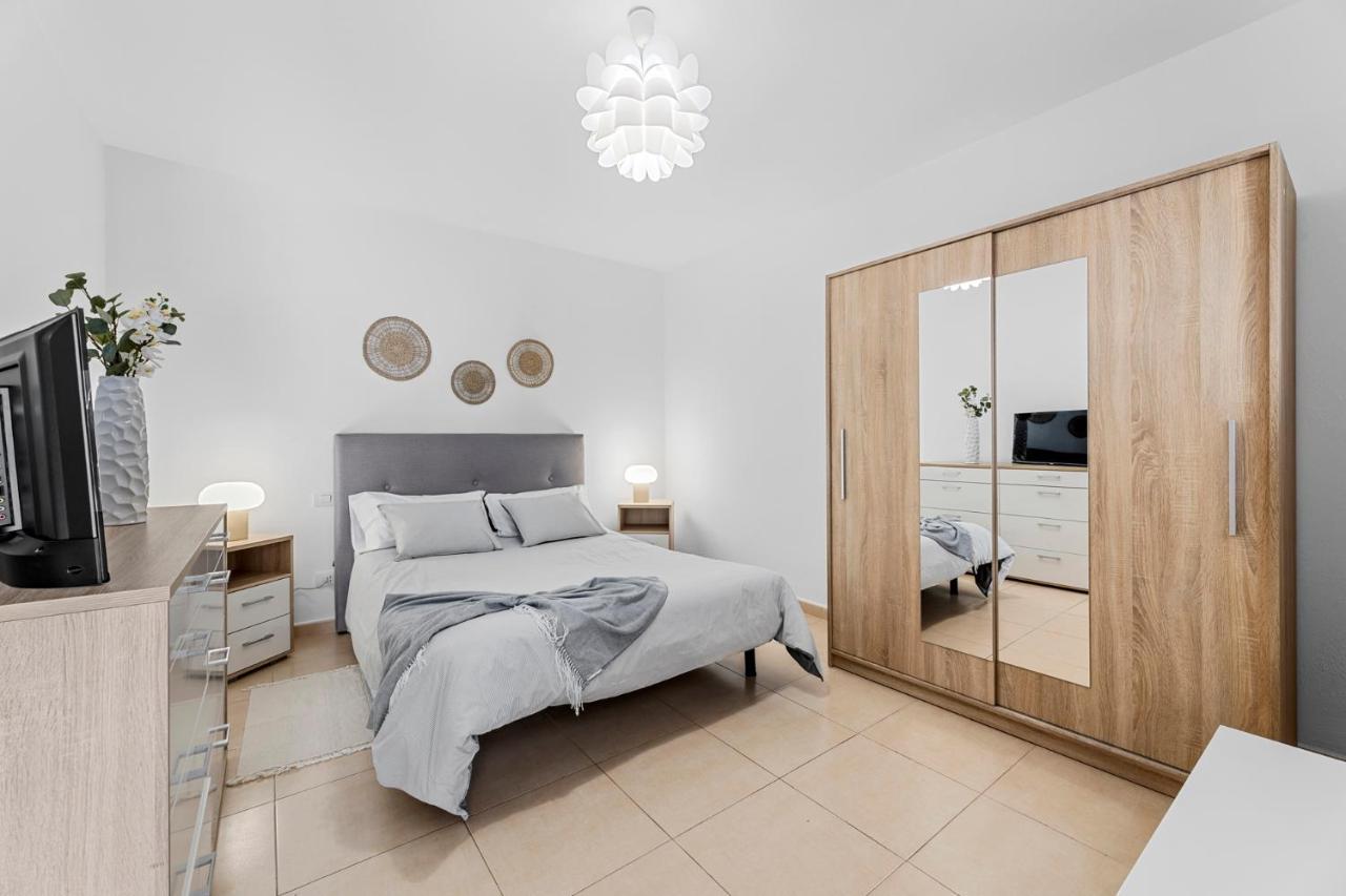 Home2Book Charming Apartment Tinajo, Wifi Ла-Санта Экстерьер фото